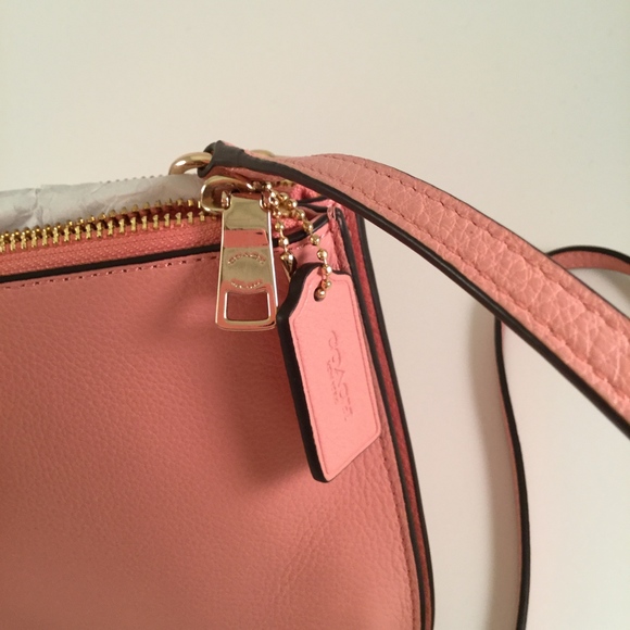 COACH NEW Blush Pink Crossbody Purse Leather - Picture 4 of 8